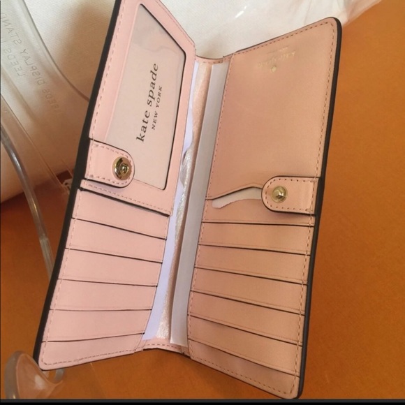 kate spade Handbags - ❤️❤️New Kate spade slim Bifold wallet ❤️❤️❤️